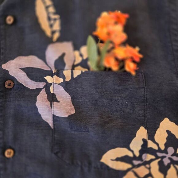 Firethorn Mens Floral 100% Silk Short Sleeve Hawaiian Shirt Black Medium - Picture 5 of 9